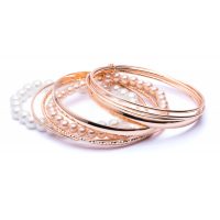 Karkötők és Ékszerek